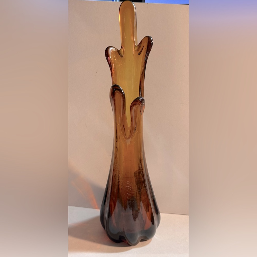 Swung Five Finger Pulled Glass Vase Rootbeer Amber 10"